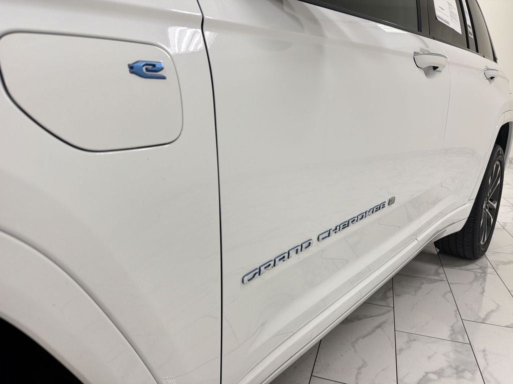2023 Jeep Grand Cherokee 4xe Overland