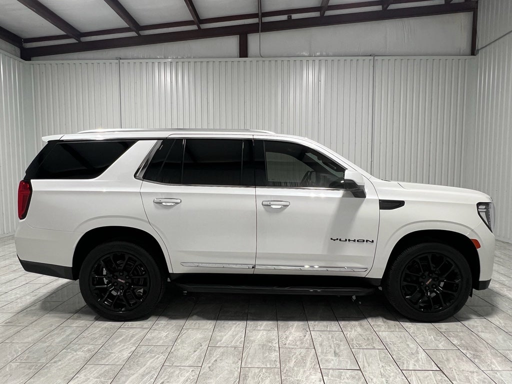 2022 GMC Yukon SLT