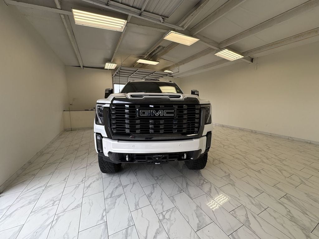 2024 GMC Sierra 3500HD Denali Ultimate
