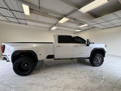 2024 GMC Sierra 3500HD Denali Ultimate