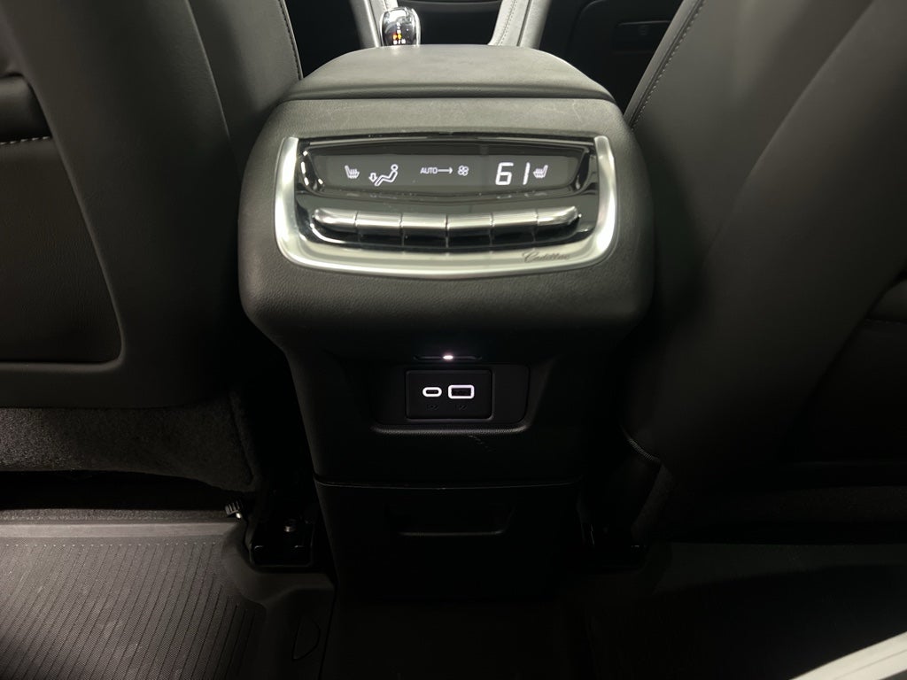 2024 Cadillac XT6 FWD Premium Luxury