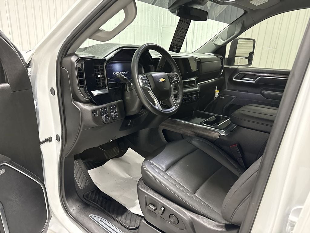 2025 Chevrolet Silverado 2500HD LTZ