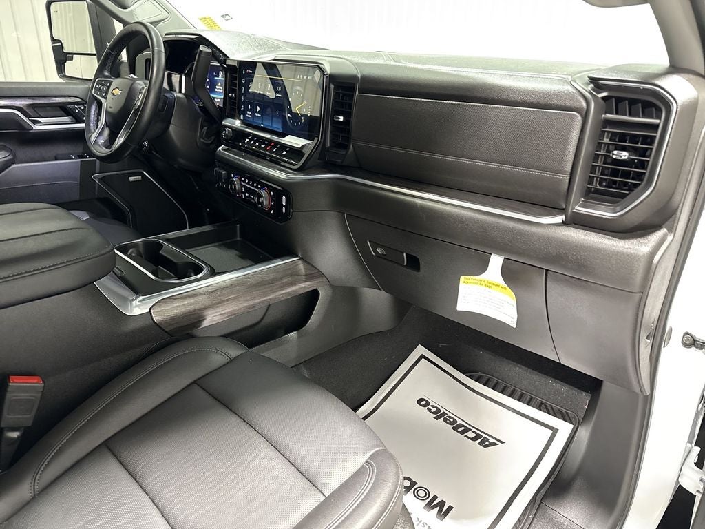 2025 Chevrolet Silverado 2500HD LTZ