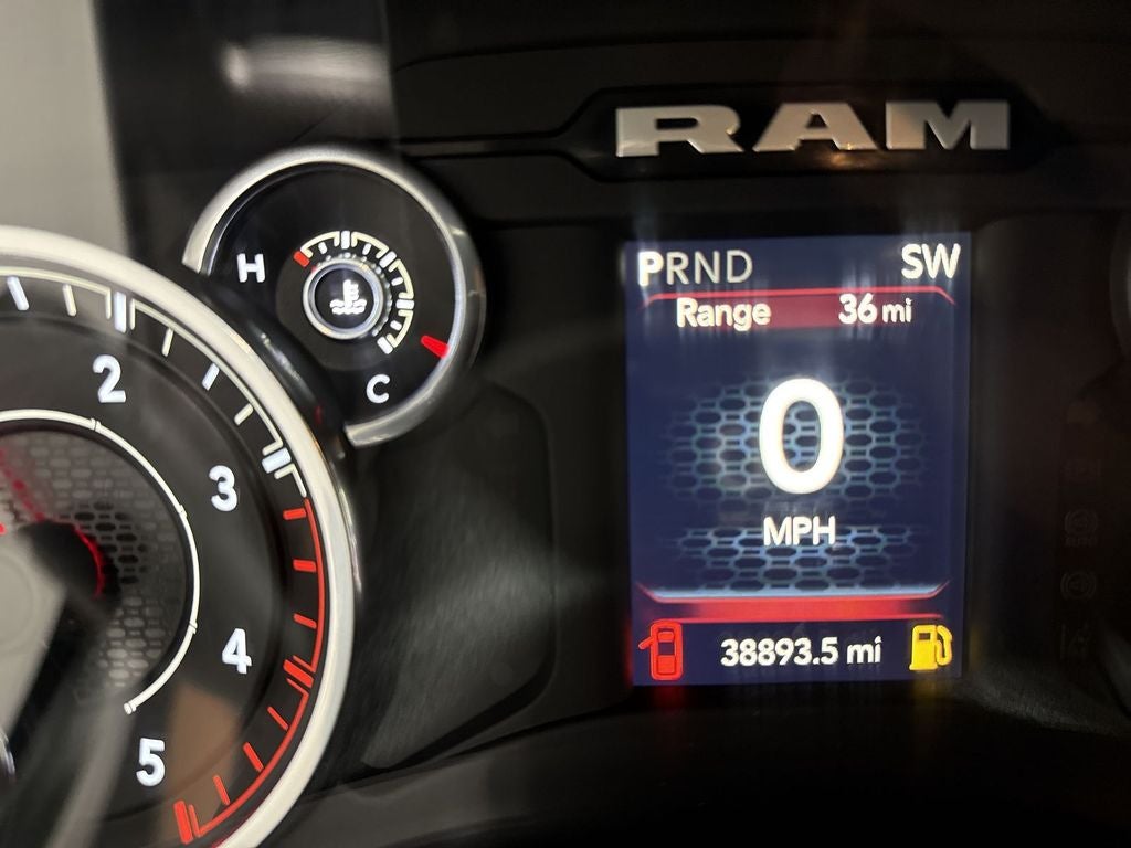 2024 RAM 3500 Chassis SLT