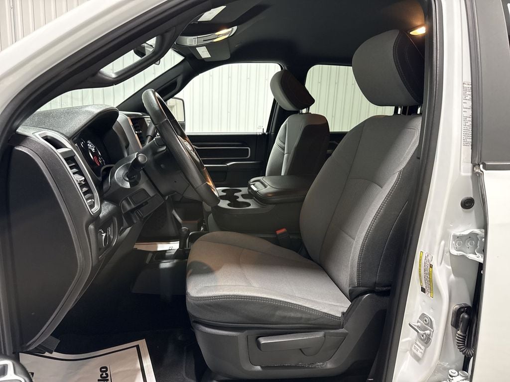 2024 RAM 3500 Chassis SLT