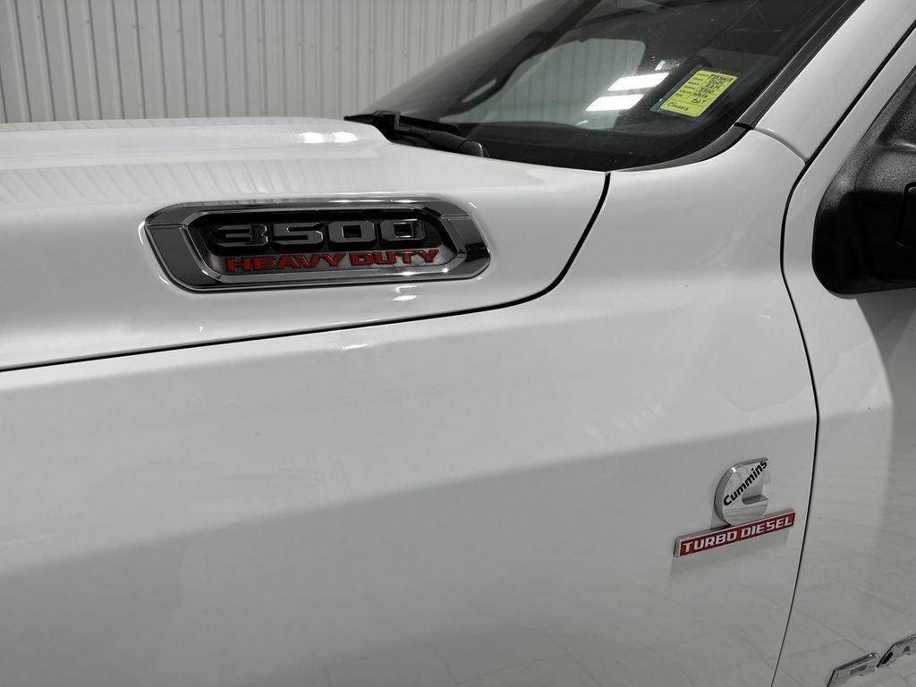 2024 RAM 3500 Chassis SLT