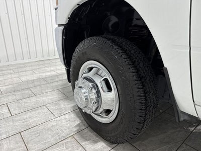 2024 RAM 3500 Chassis SLT