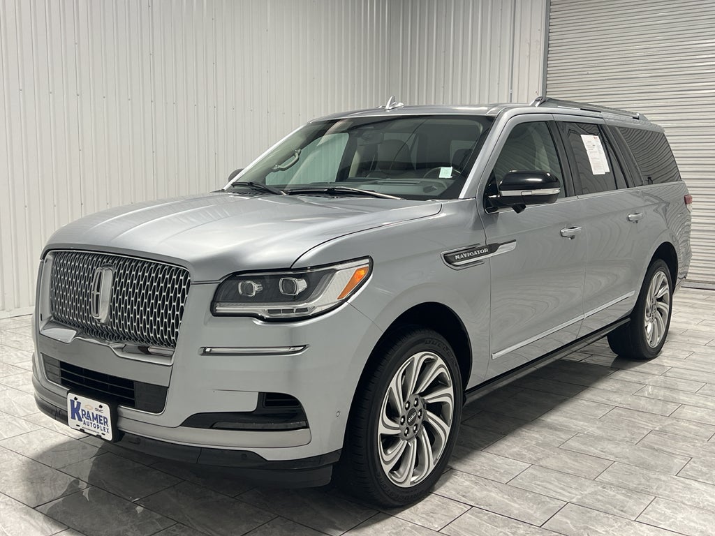 2023 Lincoln Navigator Reserve