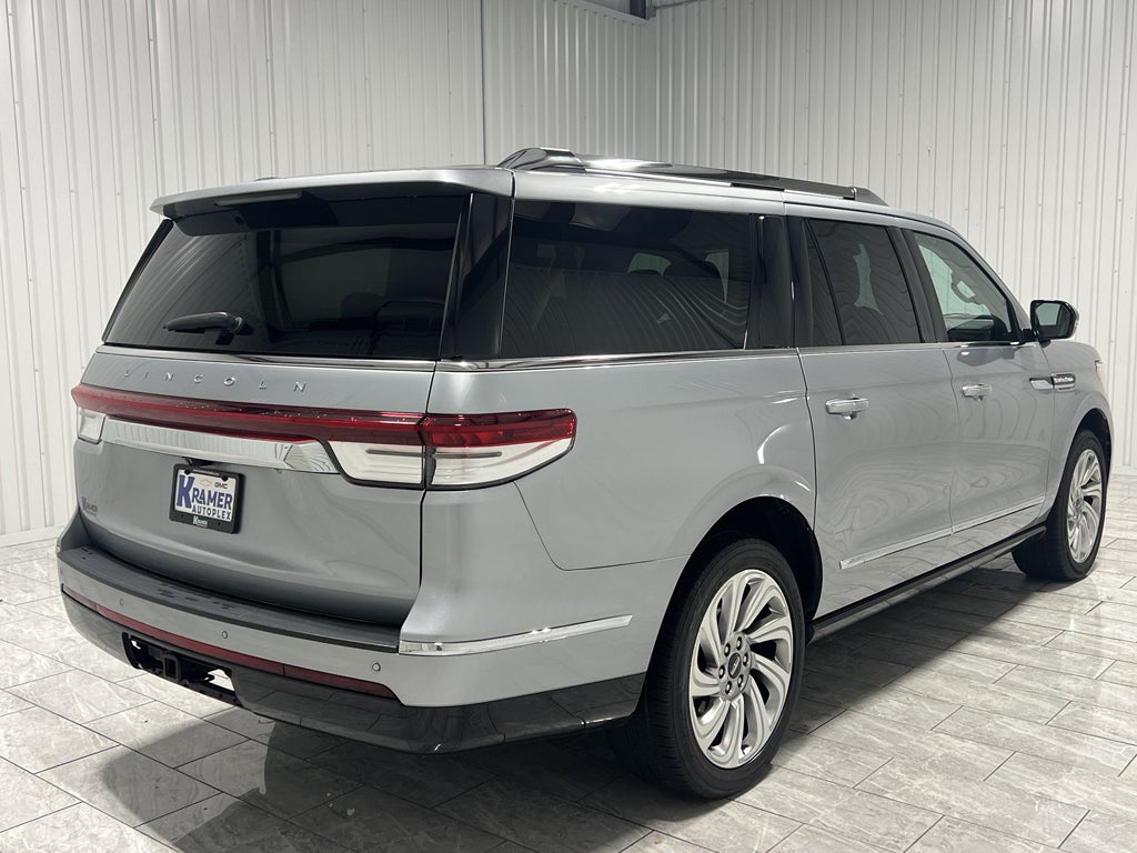 2023 Lincoln Navigator Reserve