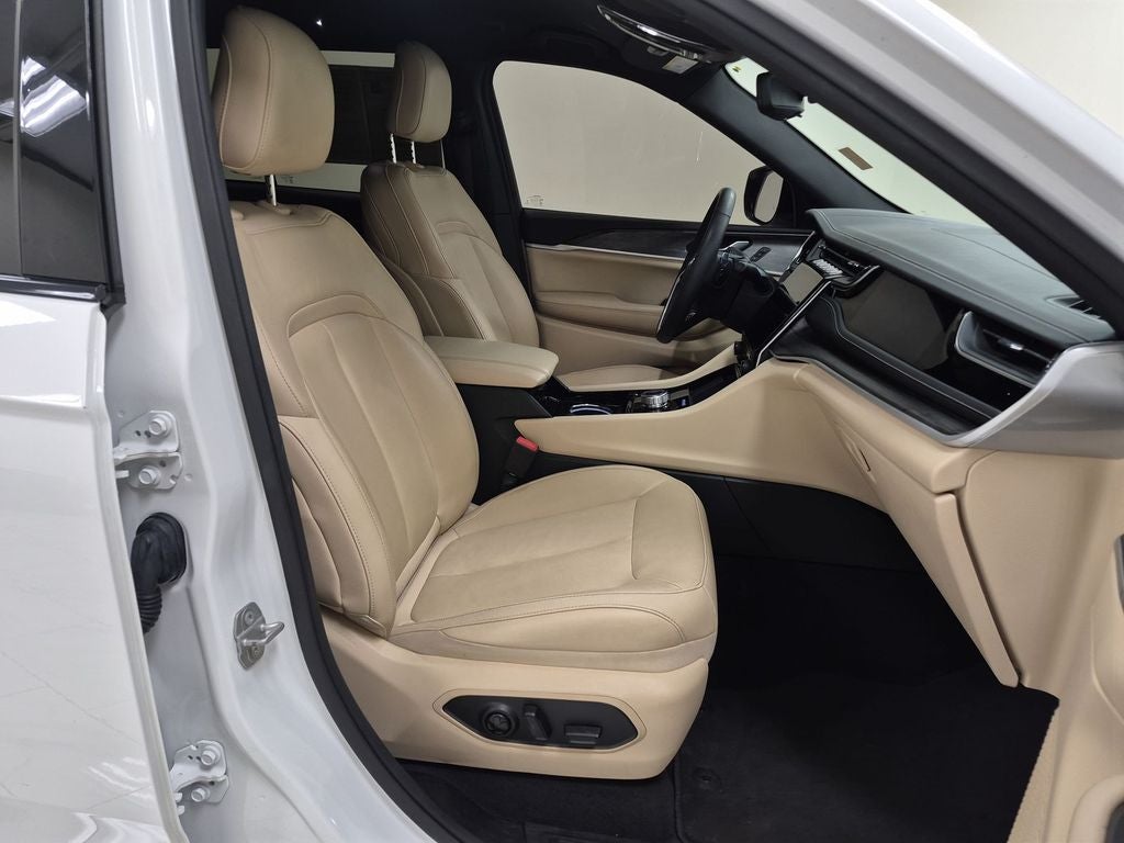 2023 Jeep Grand Cherokee Limited 4x2