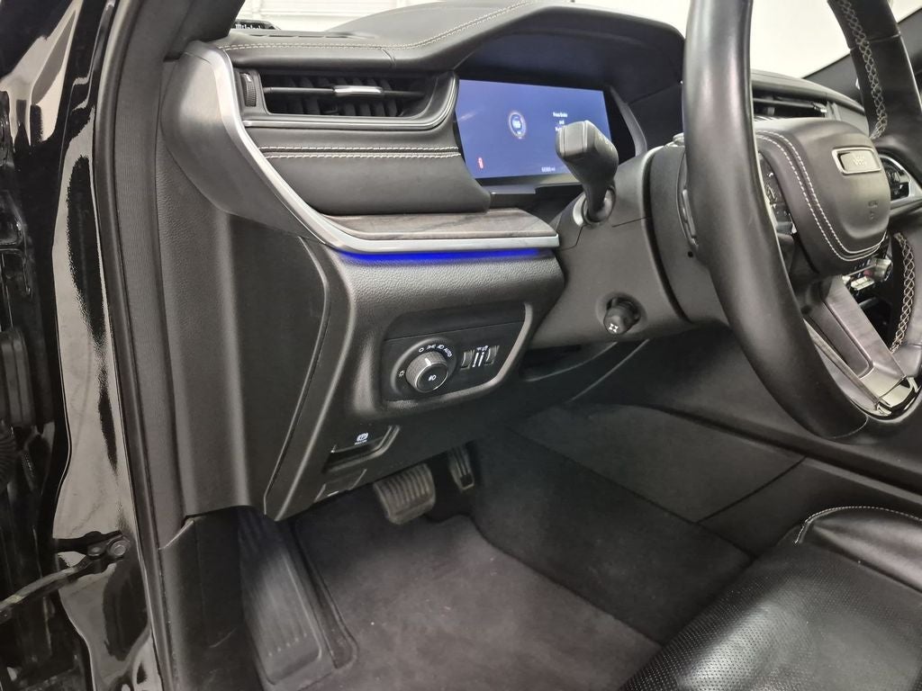 2022 Jeep Grand Cherokee L Overland 4x4