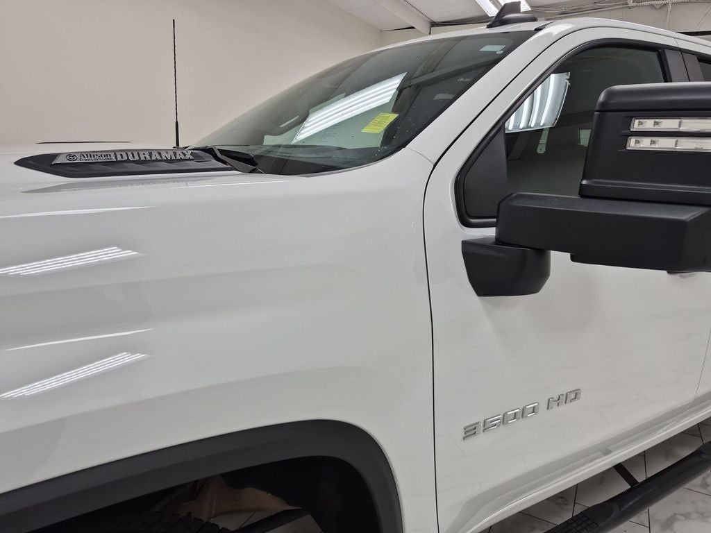 2025 Chevrolet Silverado 3500 HD WT