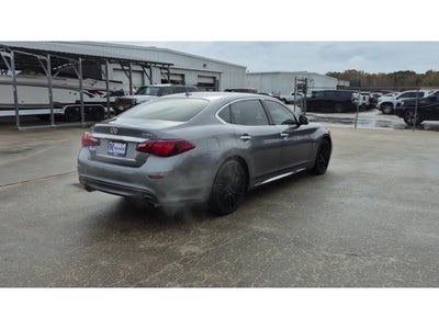 2015 INFINITI Q70L 4DR SDN V8 RWD