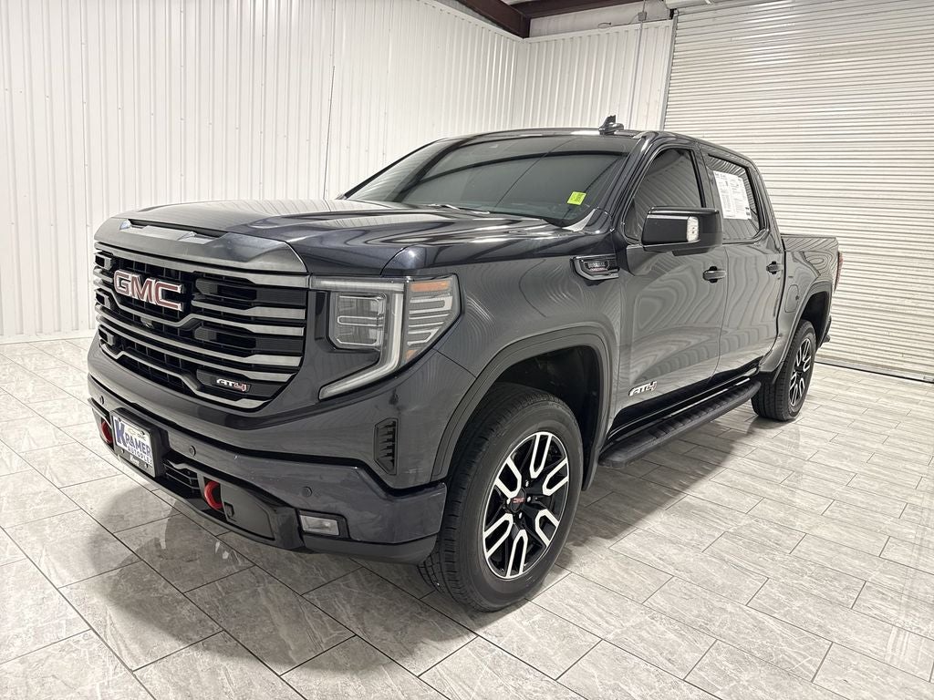 2023 GMC Sierra 1500 AT4