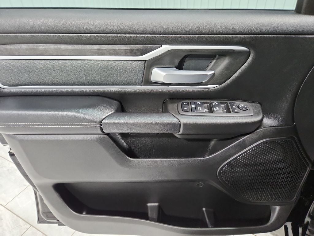 2023 RAM 1500 Lone Star Quad Cab 4x4 6'4' Box