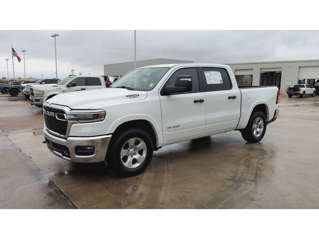 2025 RAM 1500 Lone Star Crew Cab 4x4 5'7' Box