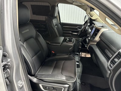 2021 RAM 1500 Laramie Crew Cab 4x4 5'7' Box