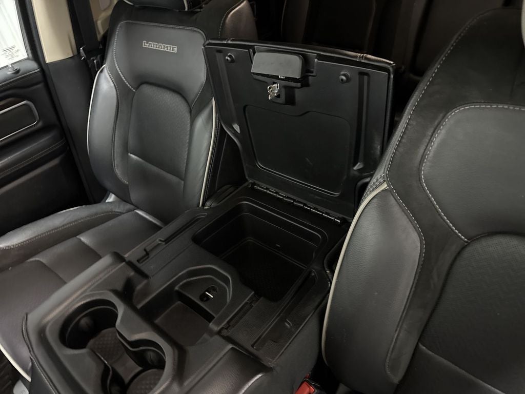 2021 RAM 1500 Laramie Crew Cab 4x4 5'7' Box