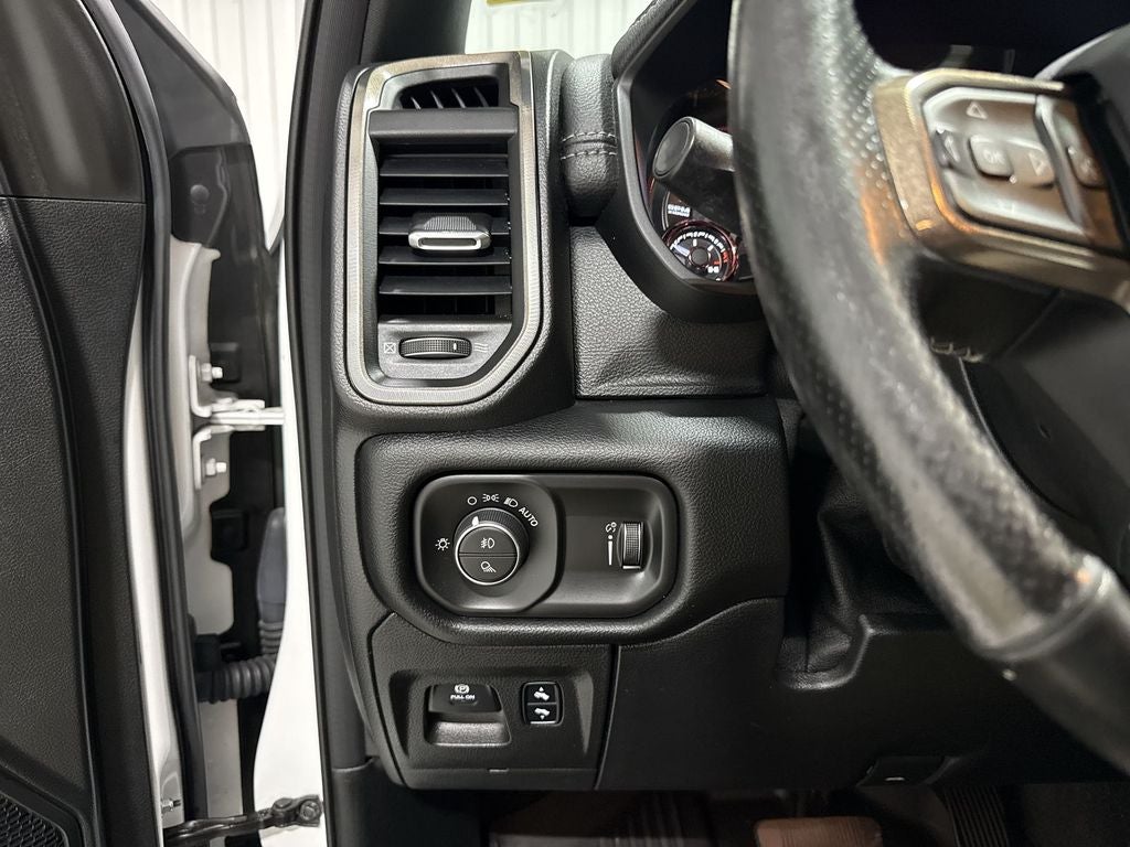 2020 RAM 1500 Rebel Crew Cab 4x4 5'7' Box