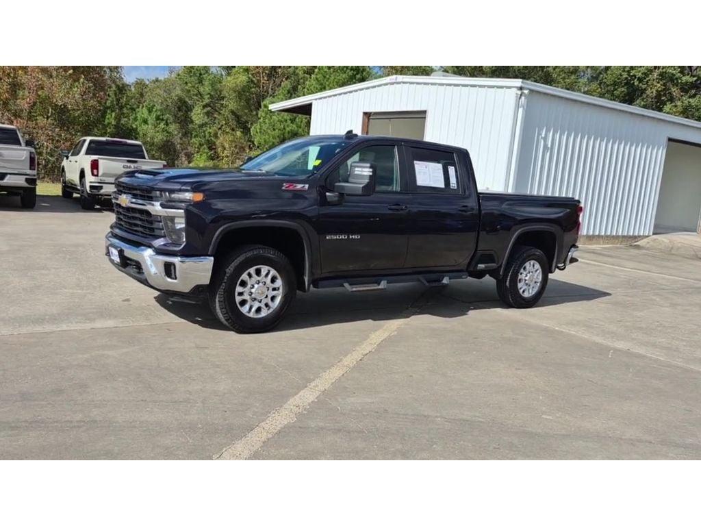 2024 Chevrolet Silverado 2500HD 4WD Crew Cab Standard Bed LT