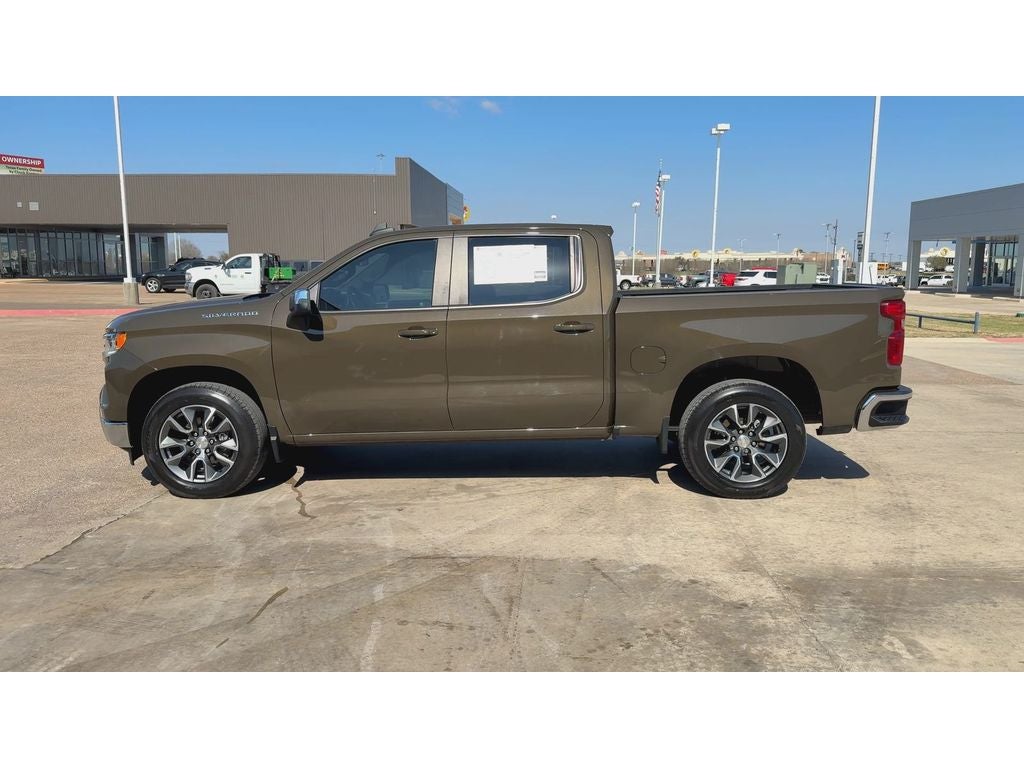 2023 Chevrolet Silverado 1500 2WD Crew Cab Short Bed LT