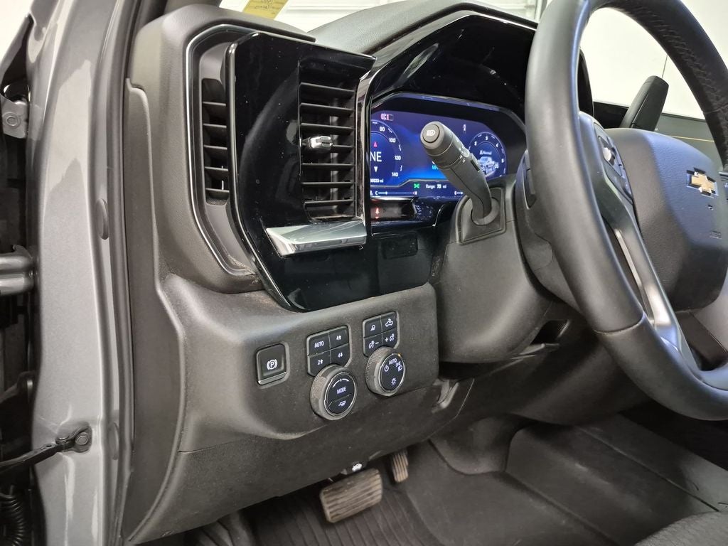 2024 Chevrolet Silverado 1500 4WD Crew Cab Short Bed LT