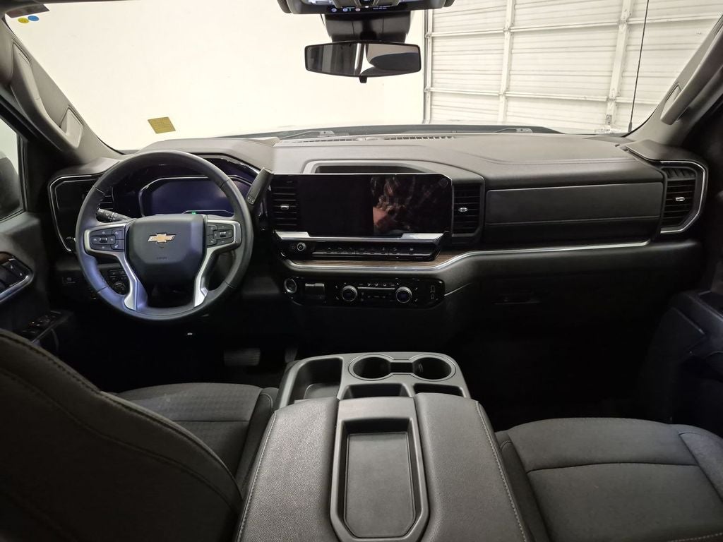 2024 Chevrolet Silverado 1500 4WD Crew Cab Short Bed LT