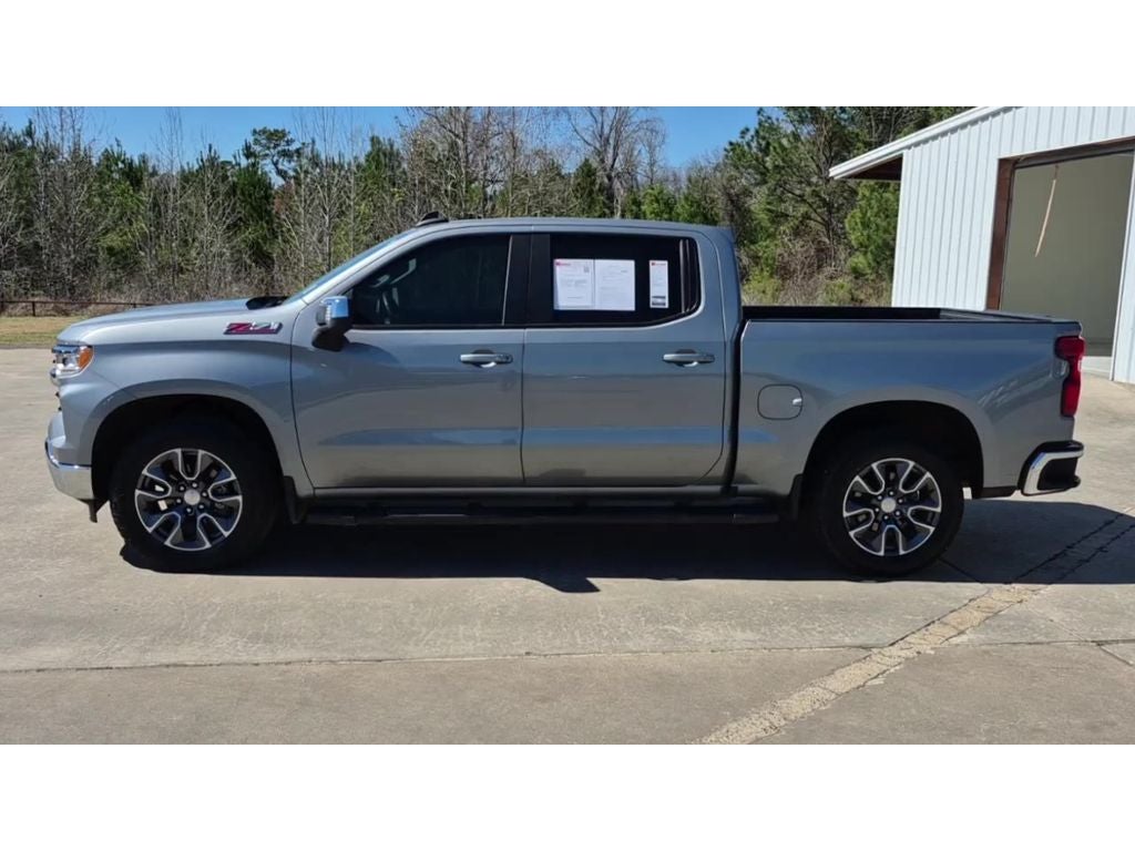 2024 Chevrolet Silverado 1500 4WD Crew Cab Short Bed LT