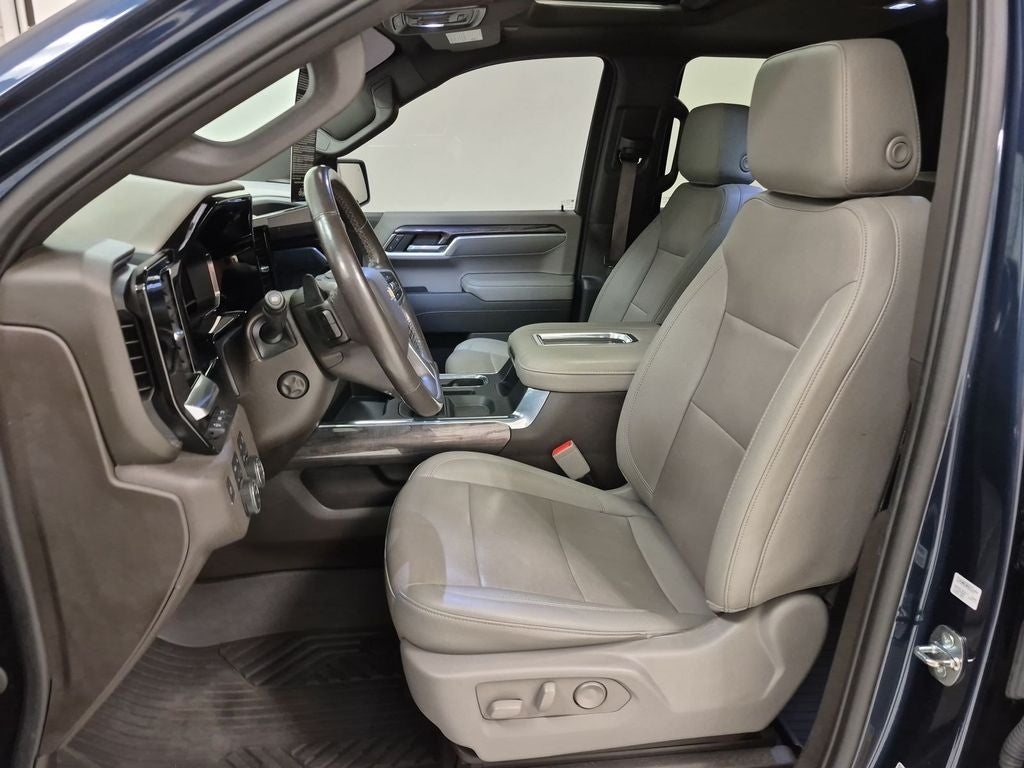 2022 Chevrolet Silverado LTZ