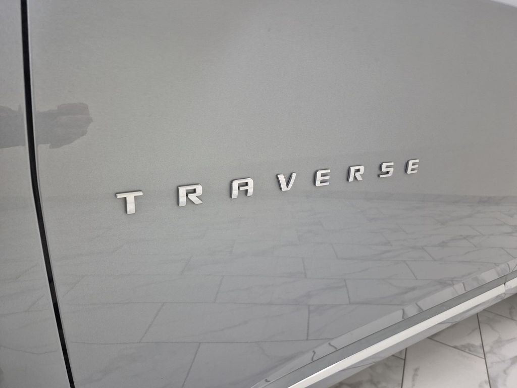 2023 Chevrolet Traverse FWD Premier
