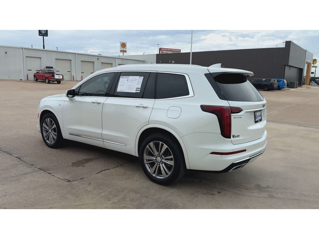 2024 Cadillac XT6 FWD Premium Luxury
