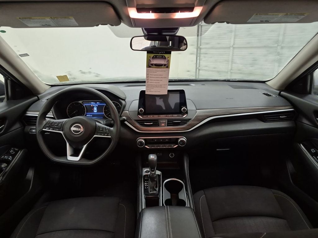 2023 Nissan Altima SV FWD