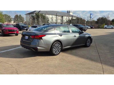 2023 Nissan Altima SV FWD