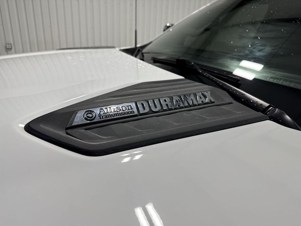 2025 Chevrolet Silverado 2500HD 4WD Crew Cab Standard Bed LTZ
