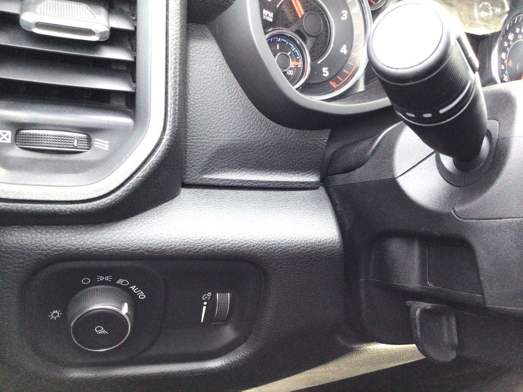 2024 RAM 2500 Tradesman Crew Cab 4x4 6'4' Box