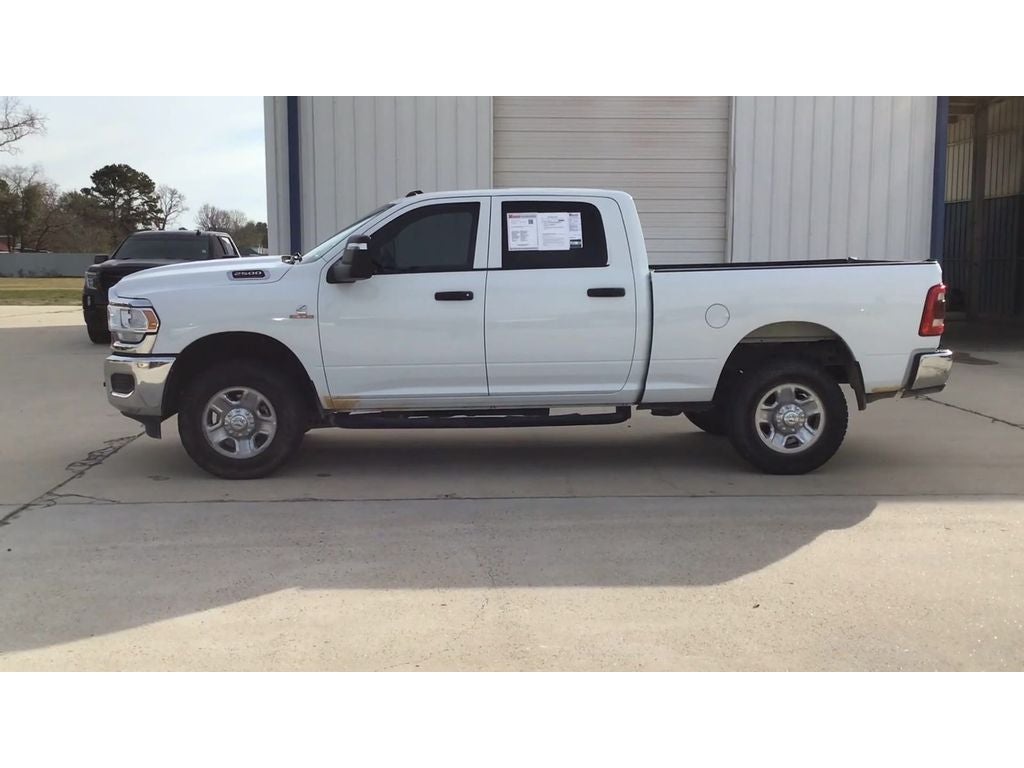 2024 RAM 2500 Tradesman Crew Cab 4x4 6'4' Box