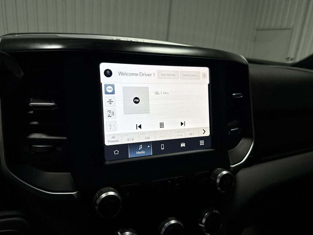 2024 RAM 2500 Big Horn Crew Cab 4x4 6'4' Box