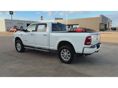 2022 RAM 2500 Laramie Crew Cab 4x4 6'4' Box
