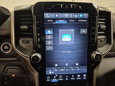 2024 RAM 2500 Laramie Crew Cab 4x4 6'4' Box