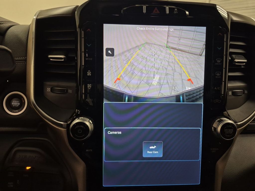 2024 RAM 2500 Laramie Crew Cab 4x4 6'4' Box