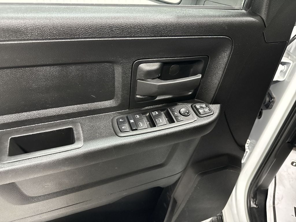 2023 RAM 2500 Tradesman Crew Cab 4x4 8' Box