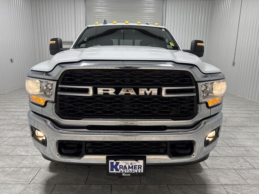 2023 RAM 2500 Tradesman Crew Cab 4x4 8' Box