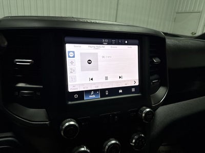 2022 RAM 2500 Tradesman Crew Cab 4x4 8' Box