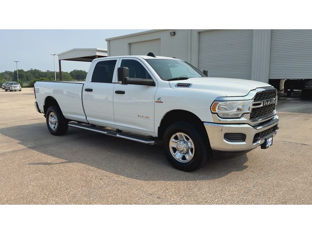 2022 RAM 2500 Tradesman Crew Cab 4x4 8' Box