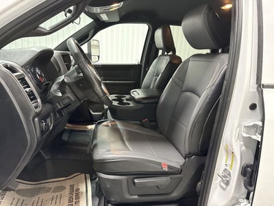 2022 RAM 2500 Tradesman Crew Cab 4x4 8' Box