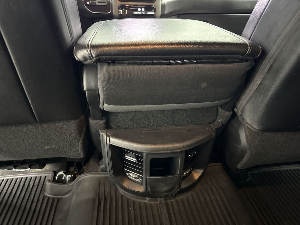 2022 RAM 2500 Tradesman Crew Cab 4x4 8' Box