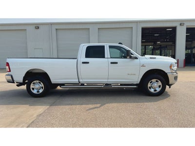 2022 RAM 2500 Tradesman Crew Cab 4x4 8' Box