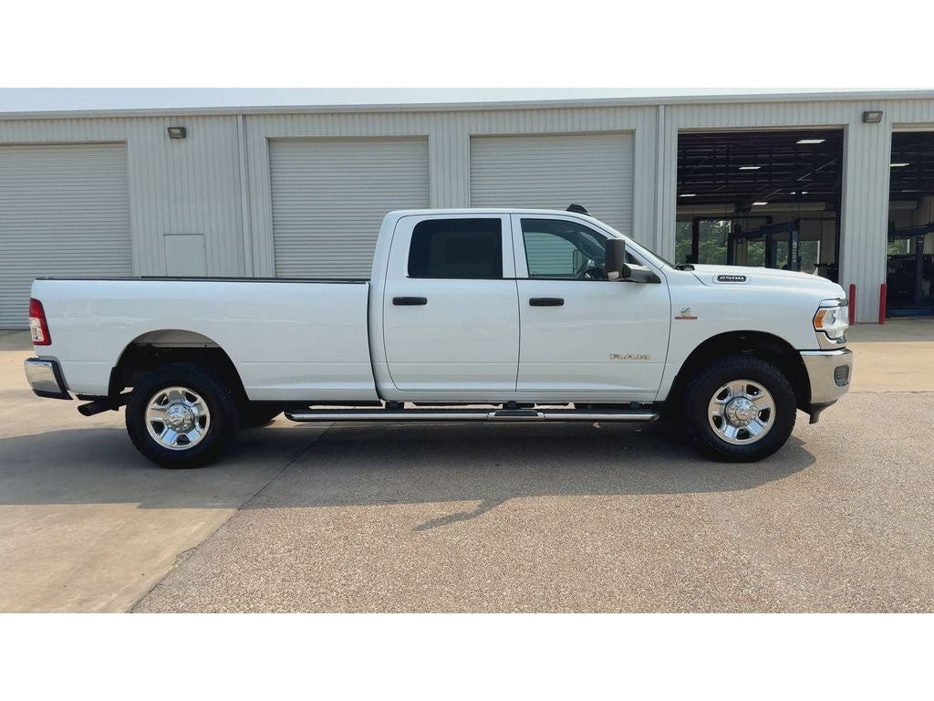 2022 RAM 2500 Tradesman Crew Cab 4x4 8' Box