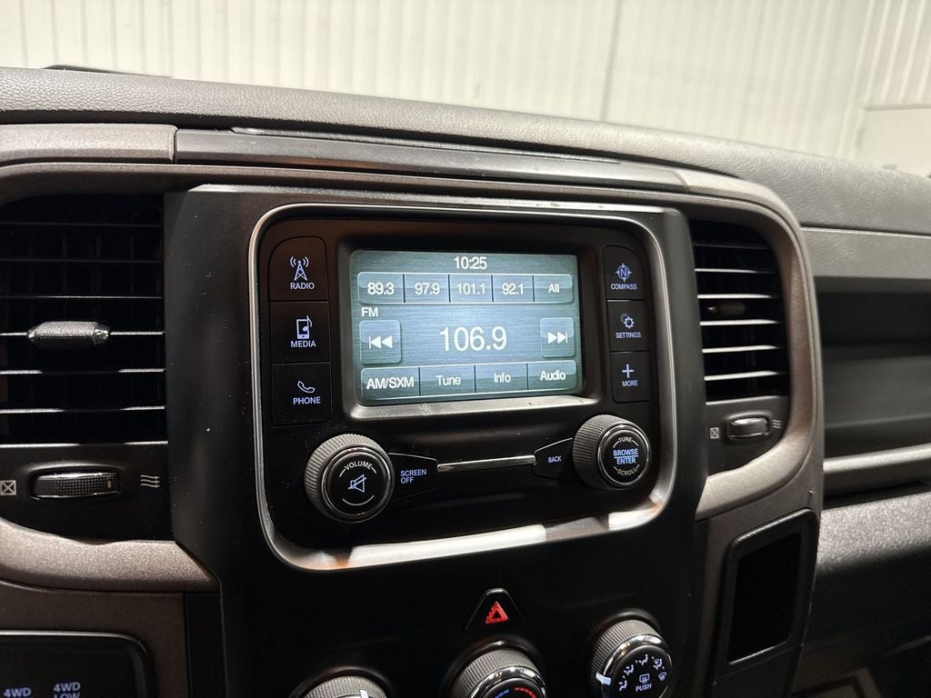 2018 RAM 4500 Chassis Tradesman/SLT/Laramie