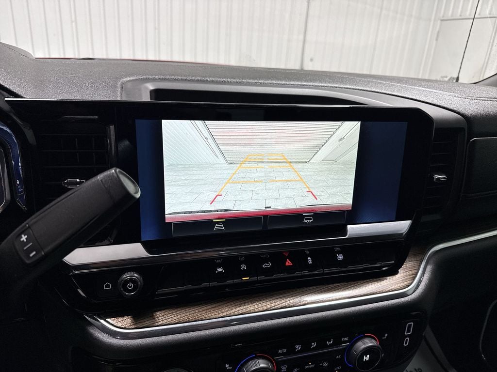 2024 Chevrolet Silverado 1500 2WD Crew Cab Short Bed LT